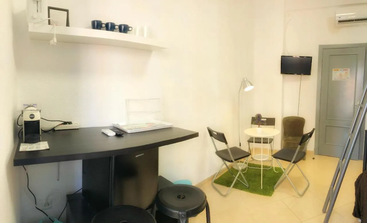 Arriola Rooms Malaga Guest house